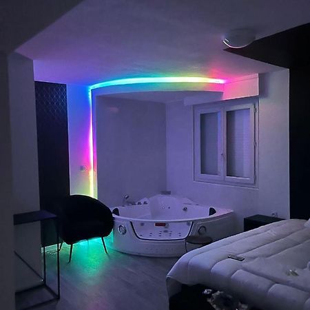 Ng Suitehome - Queven - Balneo - Netflix - Wifi Buitenkant foto