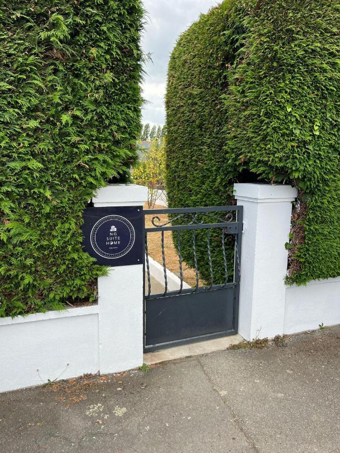 Ng Suitehome - Queven - Balneo - Netflix - Wifi Buitenkant foto